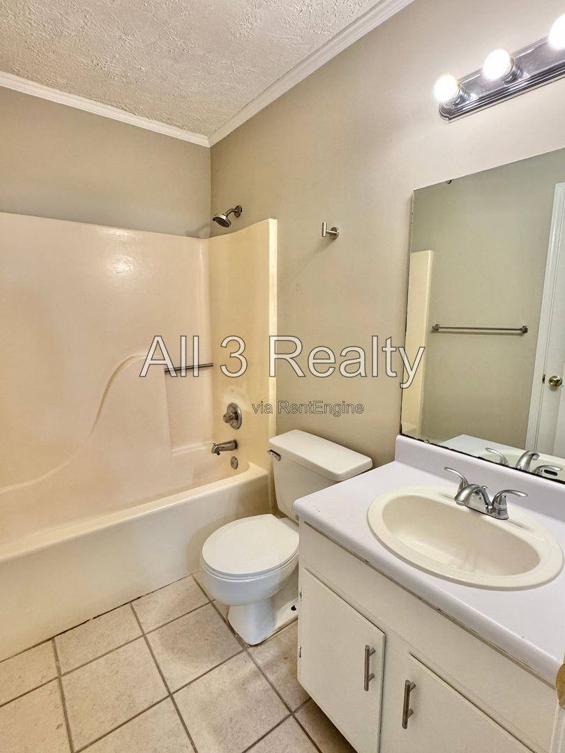 Apartment for rent at 116 Hargis Dr, Prattville, AL 36067