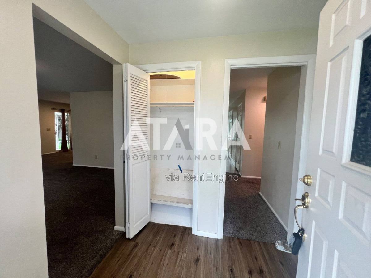 House for rent at 1374 Marinwood Ave, Salt Lake City, UT 84123