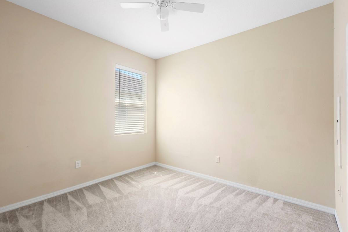 House for rent at 215 Lakeshore Dr, Davenport, FL 33837