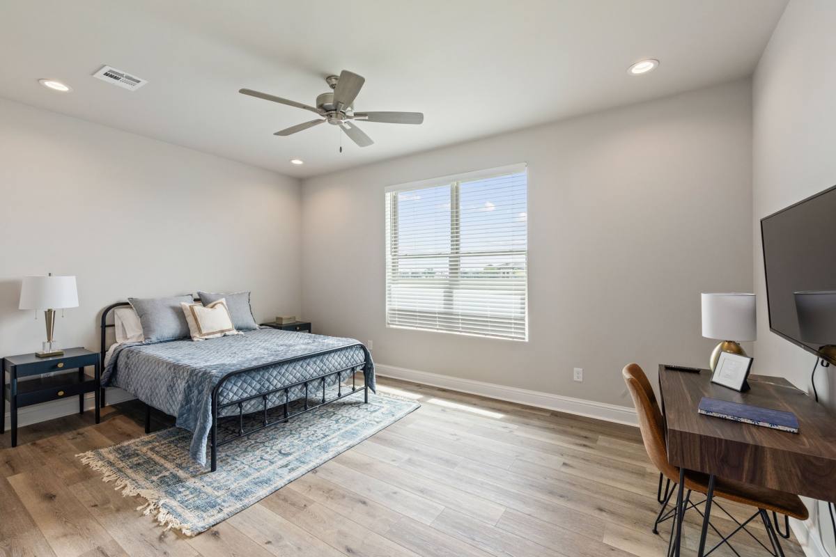 Townhouse for rent at 203 Firethorn Dr, Youngsville, LA 70592