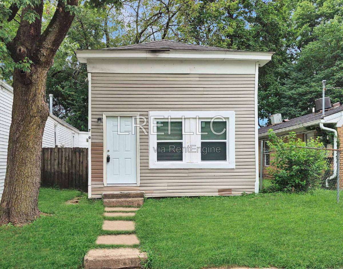 House for rent at 1710 Gallagher St, Louisville, KY 40210