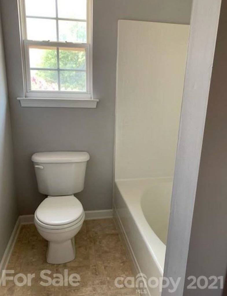 Townhouse for rent at 1234 Rocket Lane, Charlotte, NC 28213