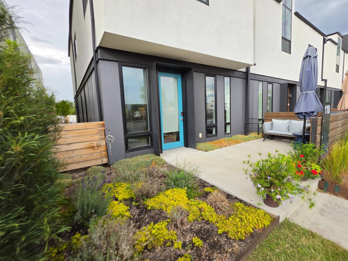 Townhouse for rent at 1014 W 1700 S #110, Salt Lake City, UT 84104