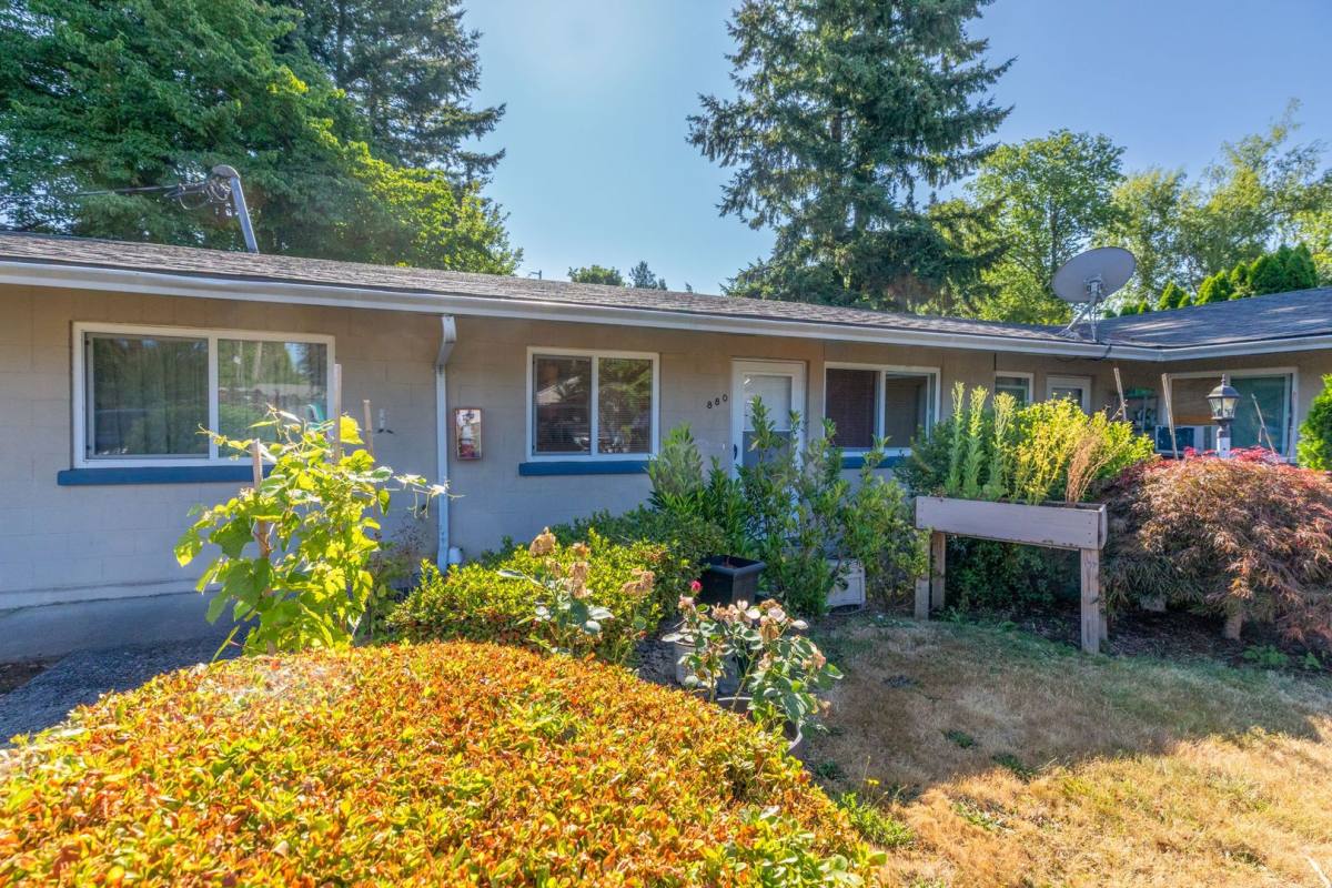 Apartment for rent at 840 - 940 NW Earl Ave, Gresham, OR 97030