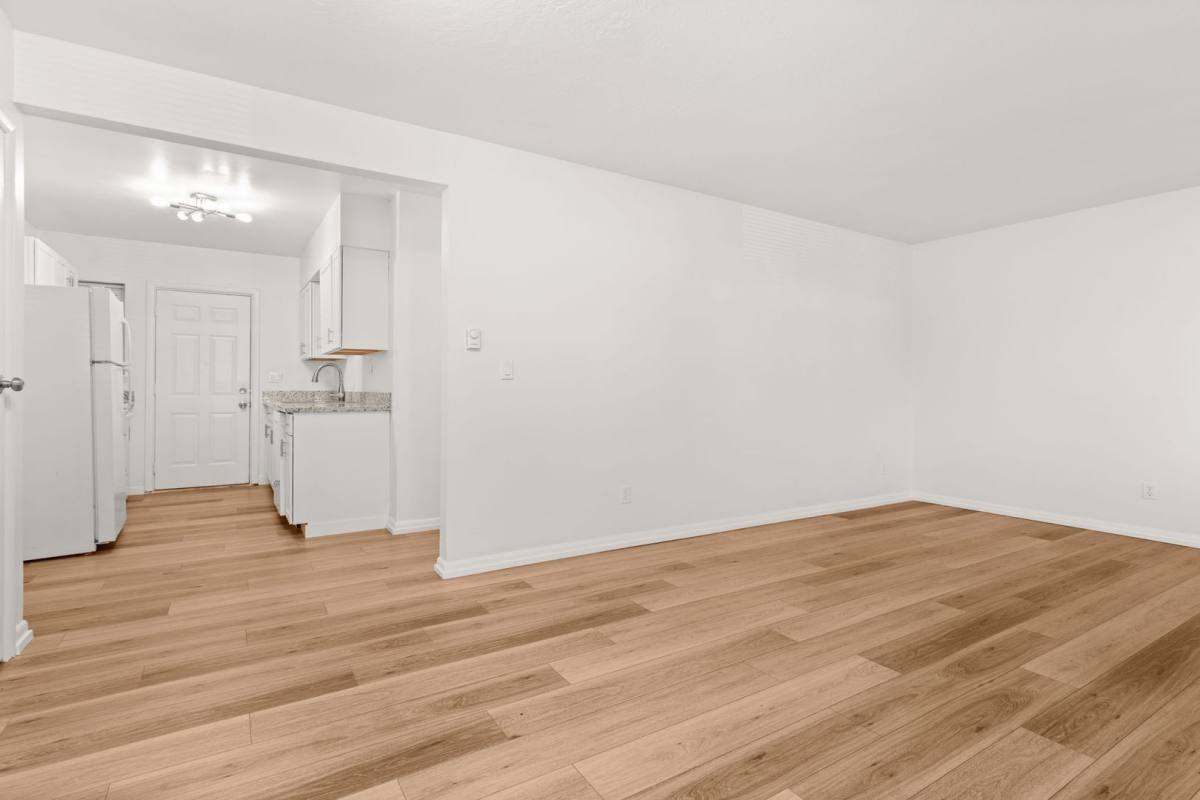 Apartment for rent at 840 - 940 NW Earl Ave, Gresham, OR 97030