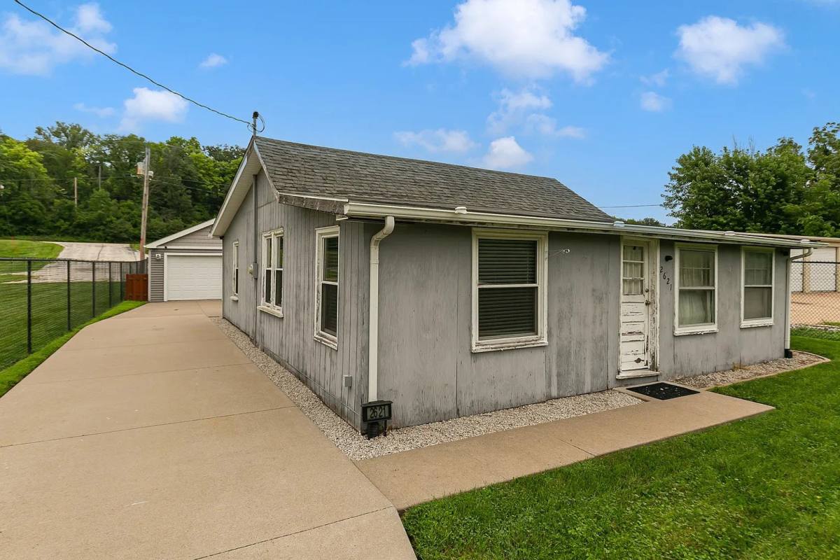 2621 47th Ave, Rock Island, IL 61201 - House for Rent - Image 3