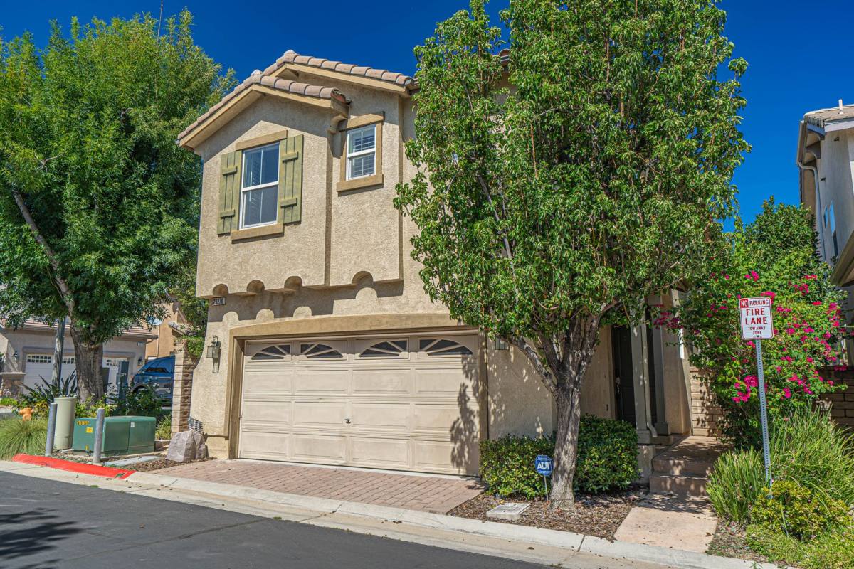 House for rent at 29270 Hatari Way, Valencia, CA 91354