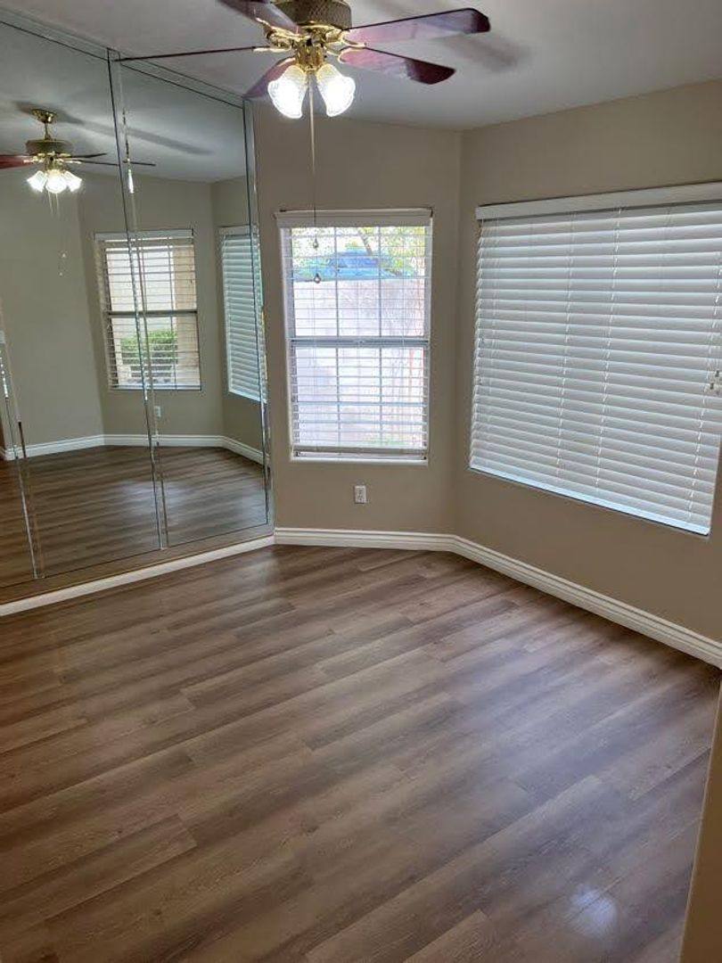 House for rent at 4717 Pointe Decatur Way, North Las Vegas, NV 89032