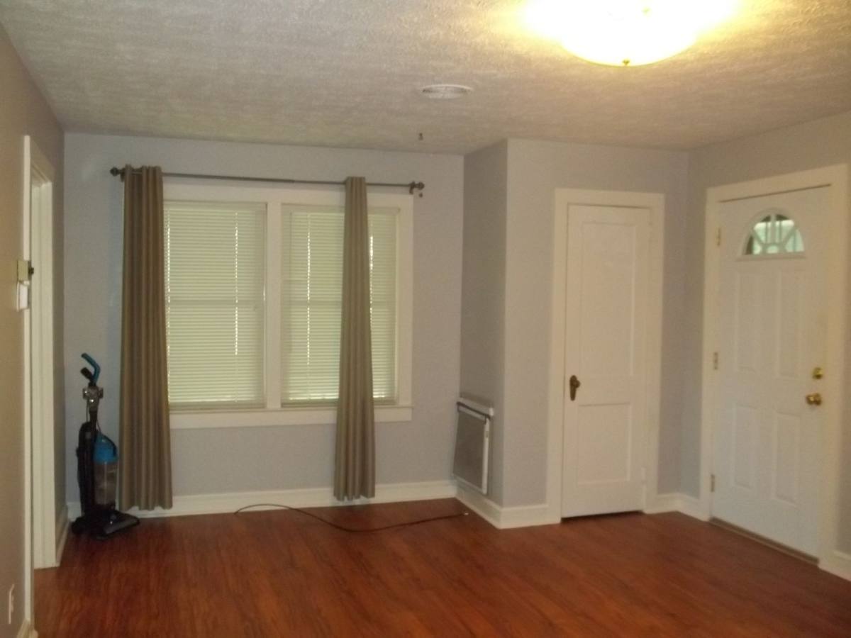House for rent at 824 Oakdale Rd, Kingsport, TN 37664