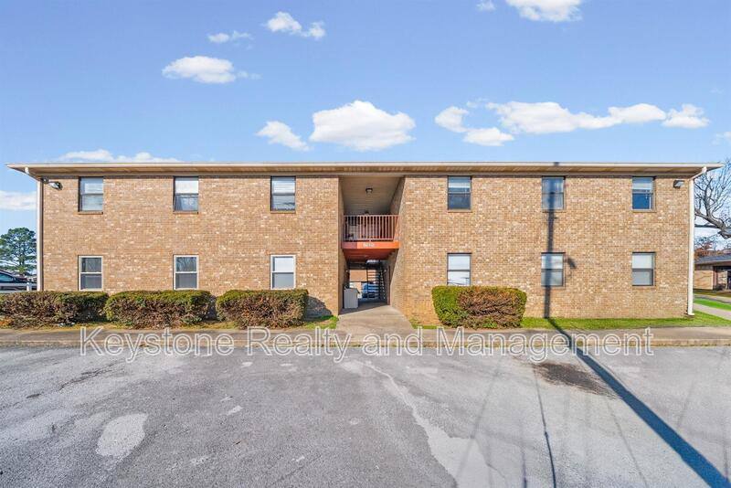 Apartment for rent at 1935 High St #7, Hopkinsville, KY 42240