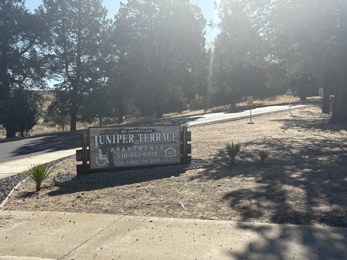 Apartment for rent at 800 Jasper Place, Yreka, CA 96097