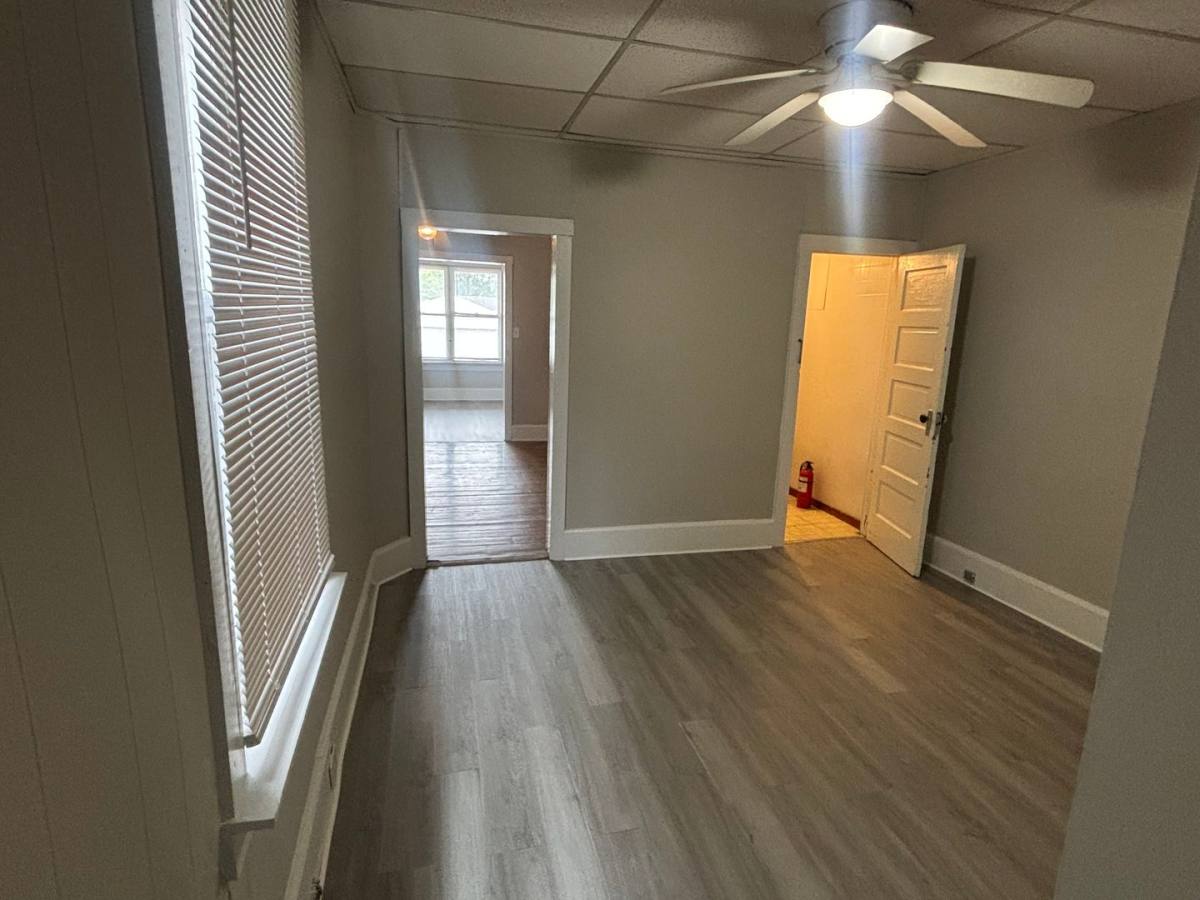 Apartment for rent at 1039 Leiper St, Crum Lynne, PA 19022
