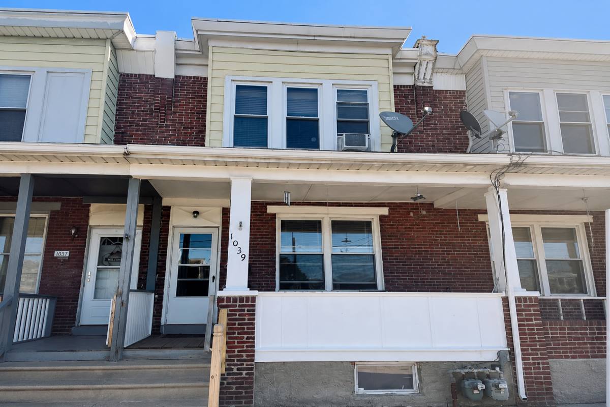 Apartment for rent at 1039 Leiper St, Crum Lynne, PA 19022