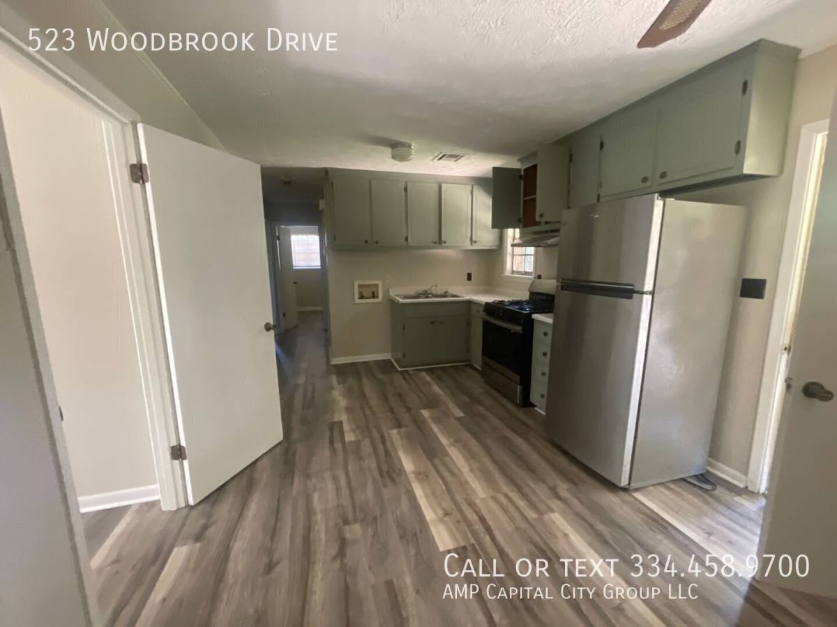 House for rent at 523 Woodbrook Dr, Montgomery, AL 36110