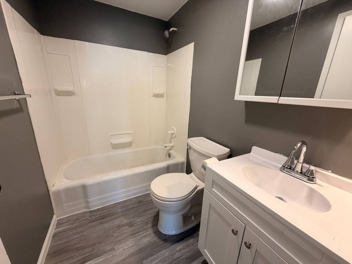 3207 4th St, Moline, IL 61265 - House for Rent - Image 9