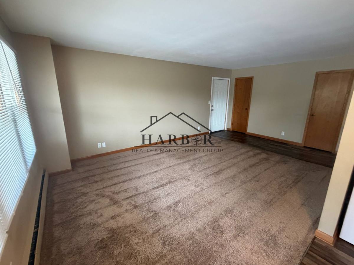 Apartment for rent at 200 11th Ave NW #303, Austin, MN 55912
