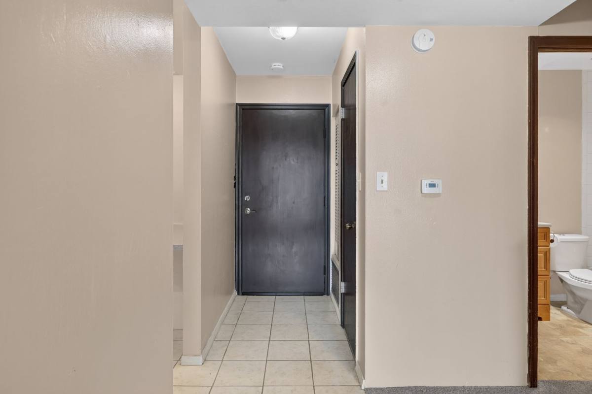 805 29th St #555, Boulder, CO 80303 - Condo for Rent - Image 2
