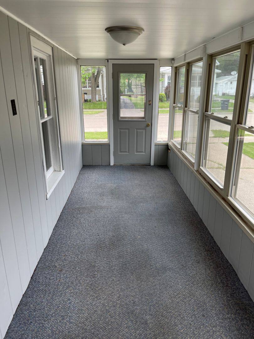 751 Vine, Oshkosh, WI 54901 - House for Rent - Image 2