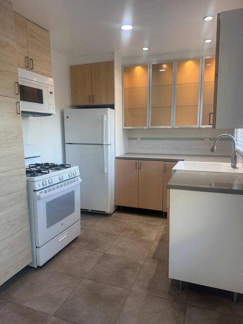 Apartment for rent at 4657-4685 Muir Ave, San Diego, CA 92107