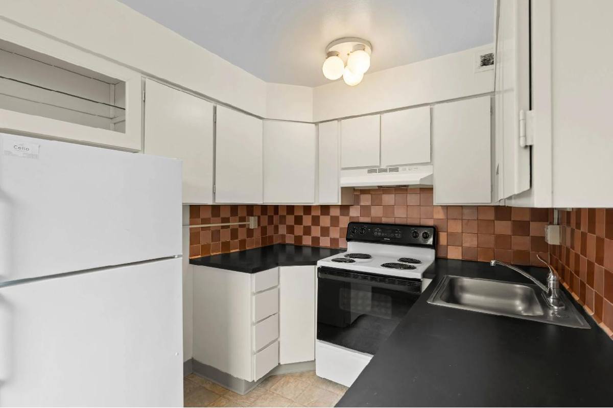 Apartment for rent at 901 SW King Ave, Portland, OR 97205