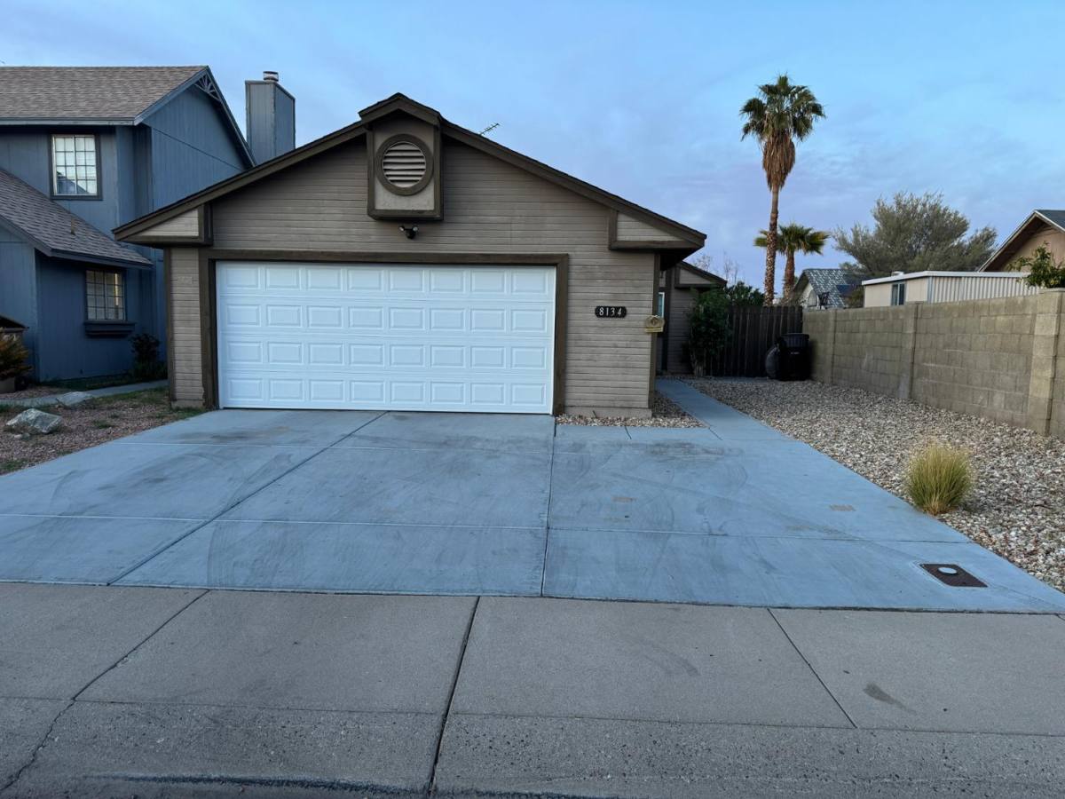 House for rent at Bedford Village, 8134 W Desert Cove Ave, Peoria, AZ 85345