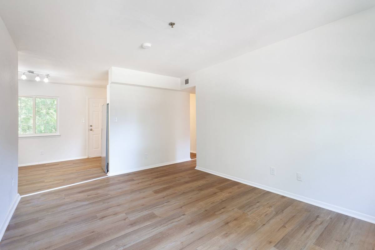 Apartment for rent at 641 Powder Springs, Smyrna, GA 30080