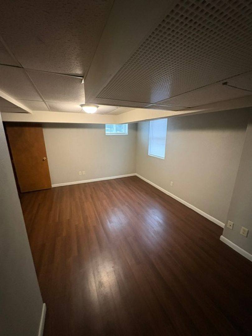 Apartment for rent at 4817 N Knoxville Ave, Peoria, IL 61614