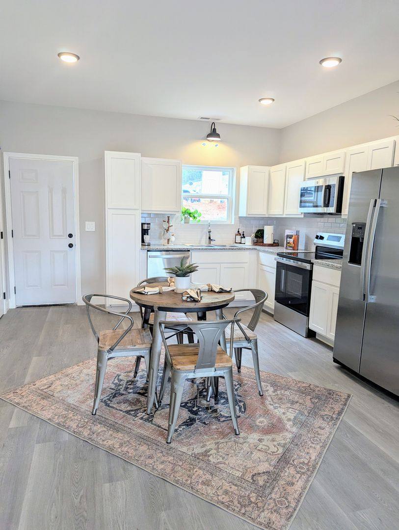 Apartment for rent at 365 W Dumplin Valley Rd, Kodak, TN 37764