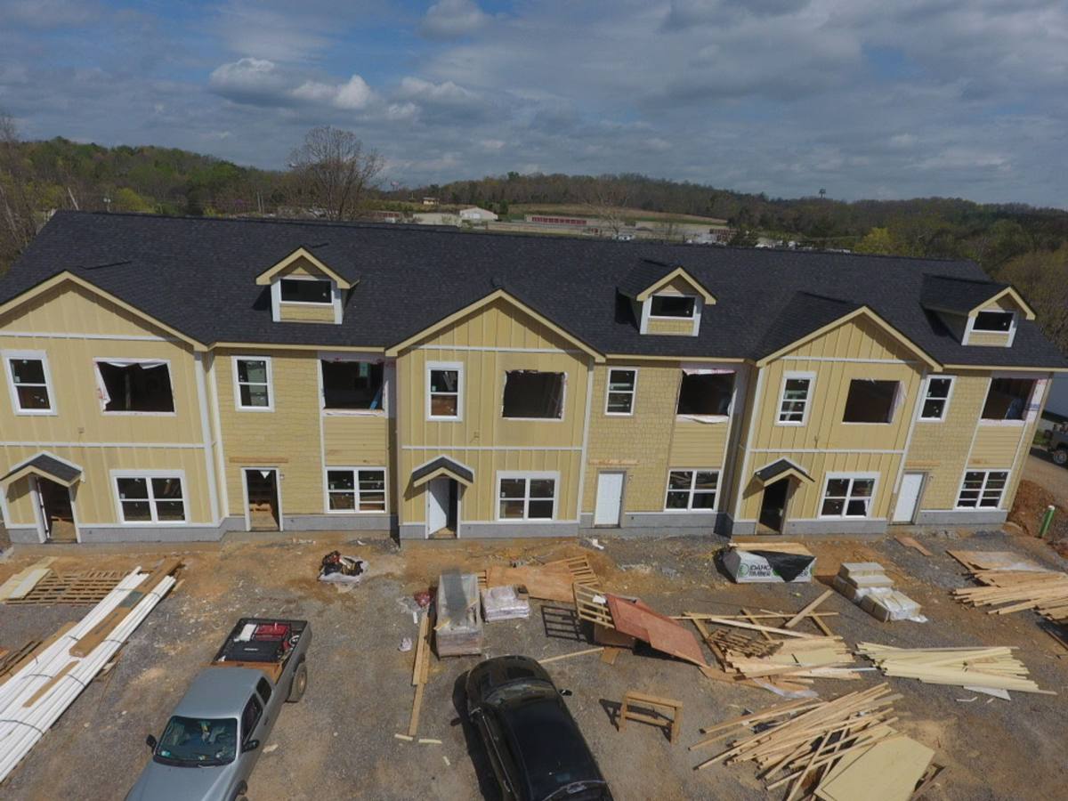 Apartment for rent at 365 W Dumplin Valley Rd, Kodak, TN 37764