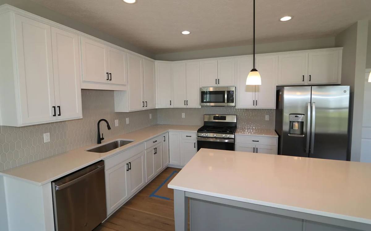 House for rent at 91 Sienna Glenn Dr, Lewis Center, OH 43035