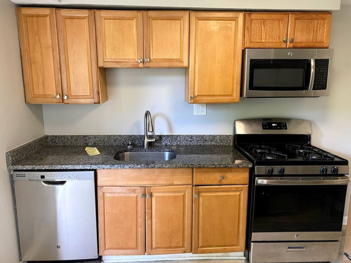 Townhouse for rent at 2340 1 2 Buena Vista, Pittsburgh, PA 15218