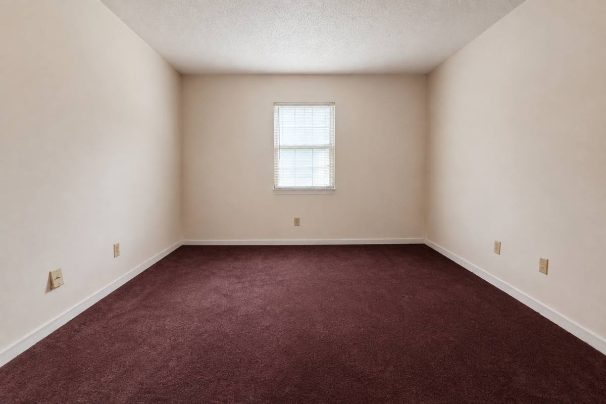Apartment for rent at 120 Albany St #17, Graham, NC 27253