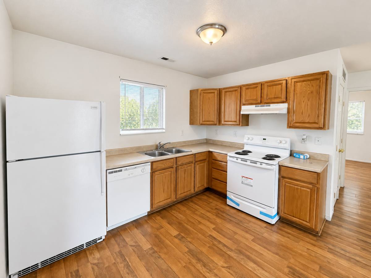 Apartment for rent at 935-955 W Genesee Ave, Salt Lake City, UT 84104