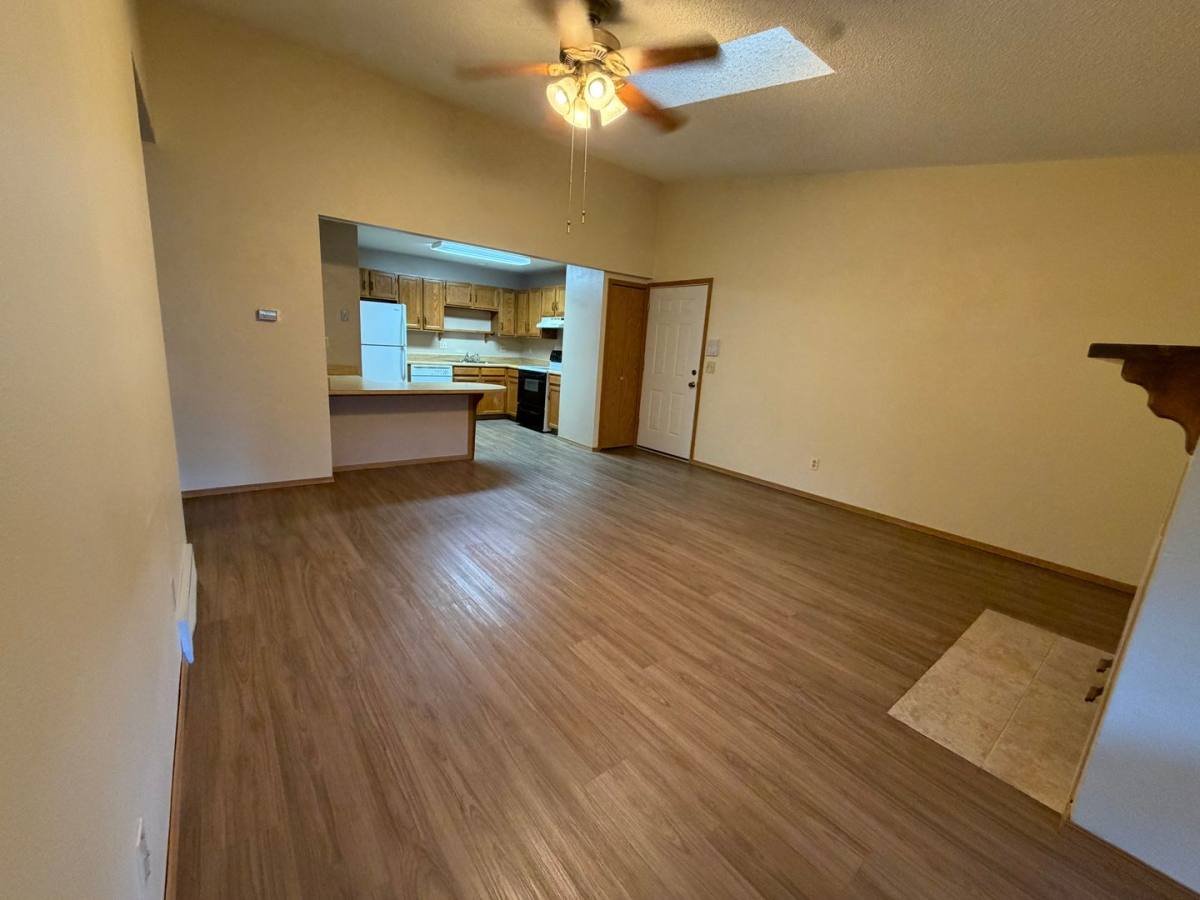 6486 McNichols Court, Colorado Springs, CO 80918 - Condo for Rent - Image 3