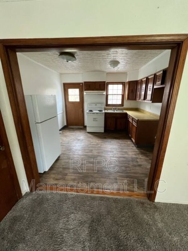 Apartment for rent at 218 S College Ave #2, Bluefield, VA 24605