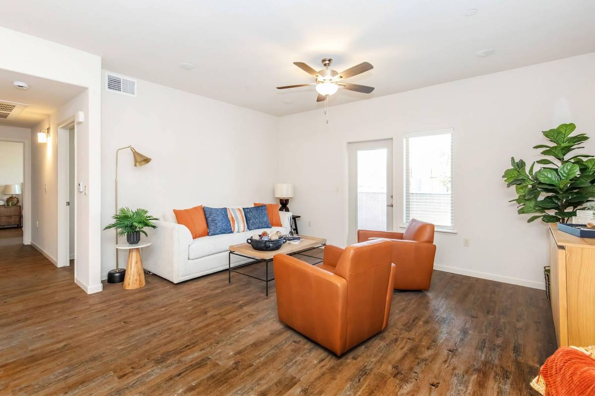 Apartment for rent at Broadstone Place, 2594 N Armstrong Ave, Fresno, CA 93727