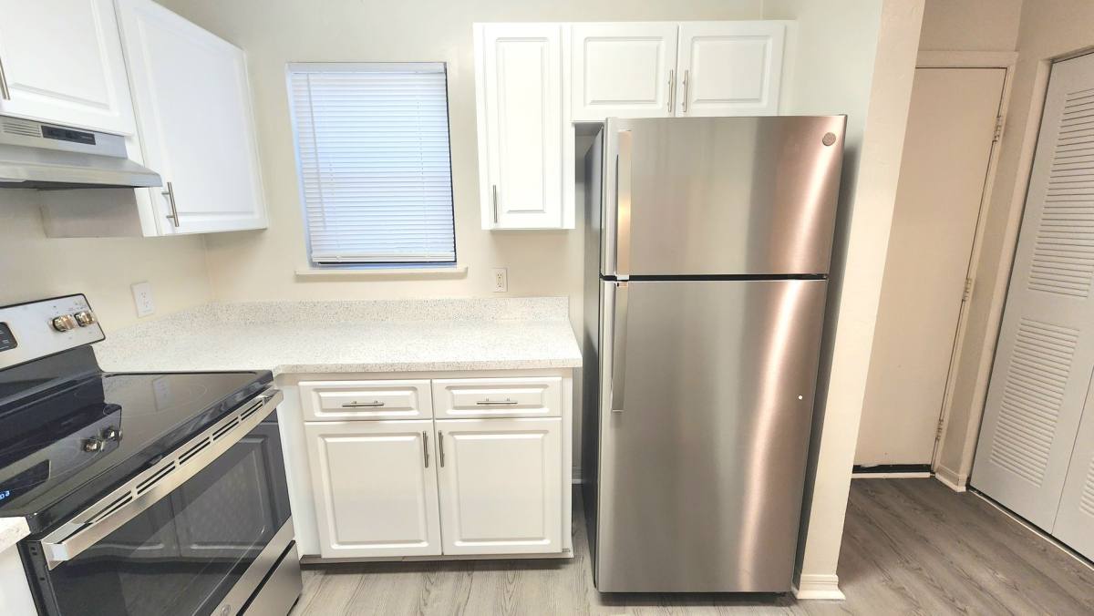 Green Leaf, 4327 - 6903 SW Terrace, Gainesville, FL 32608 - Townhouse for Rent - Image 2