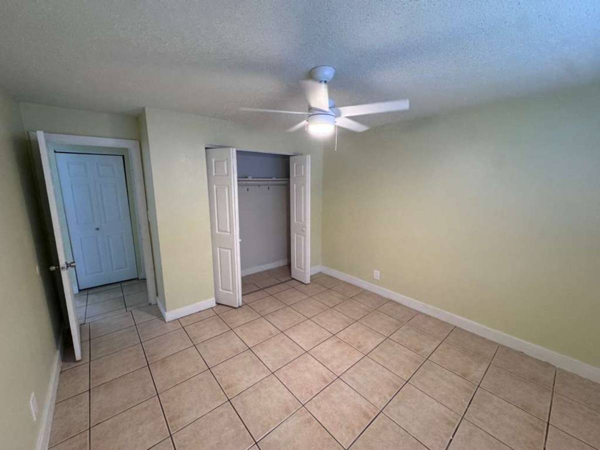 1875 40 Ave, Vero Beach, FL 32960 - Apartment for Rent - Image 4