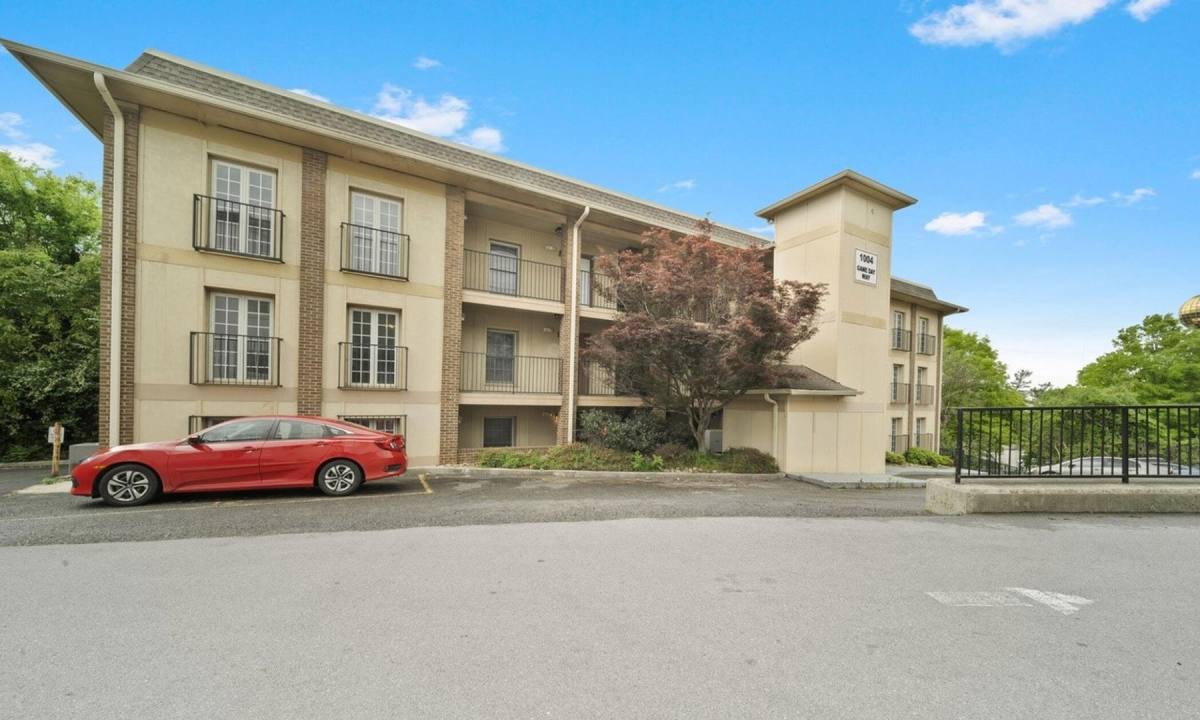 Apartment for rent at 1004 Game Day Way, Knoxville, TN 37902