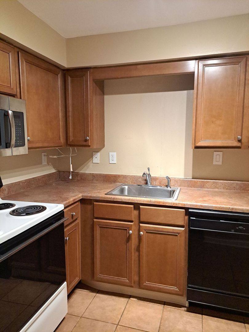 Apartment for rent at 1004 Game Day Way, Knoxville, TN 37902