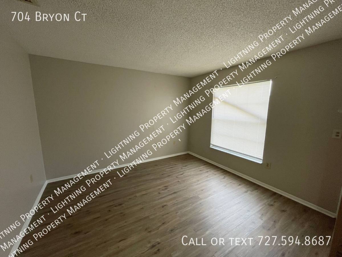 Apartment for rent at 704 Bryon Court, Lakeland, FL 33810