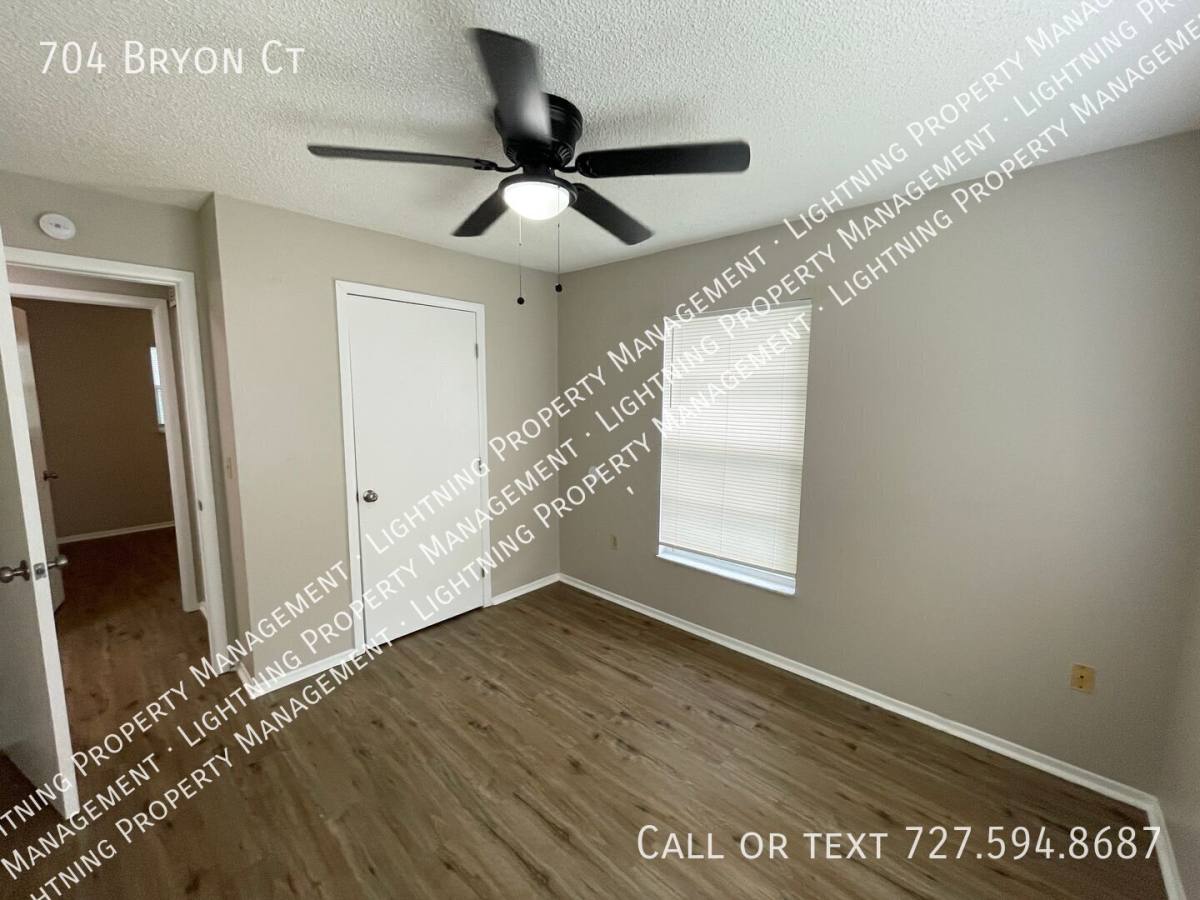 Apartment for rent at 704 Bryon Court, Lakeland, FL 33810