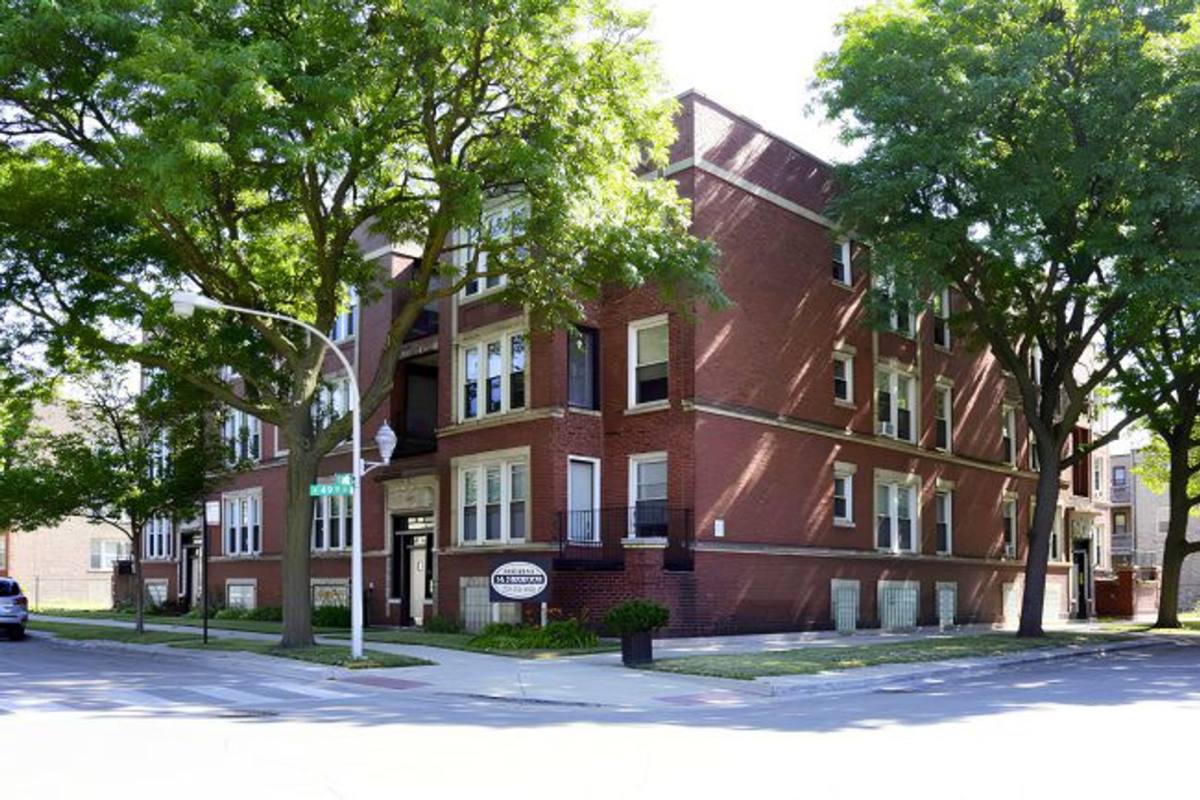 Apartment for rent at 4851-57 S Evans 740-42 E, Chicago, IL 60615