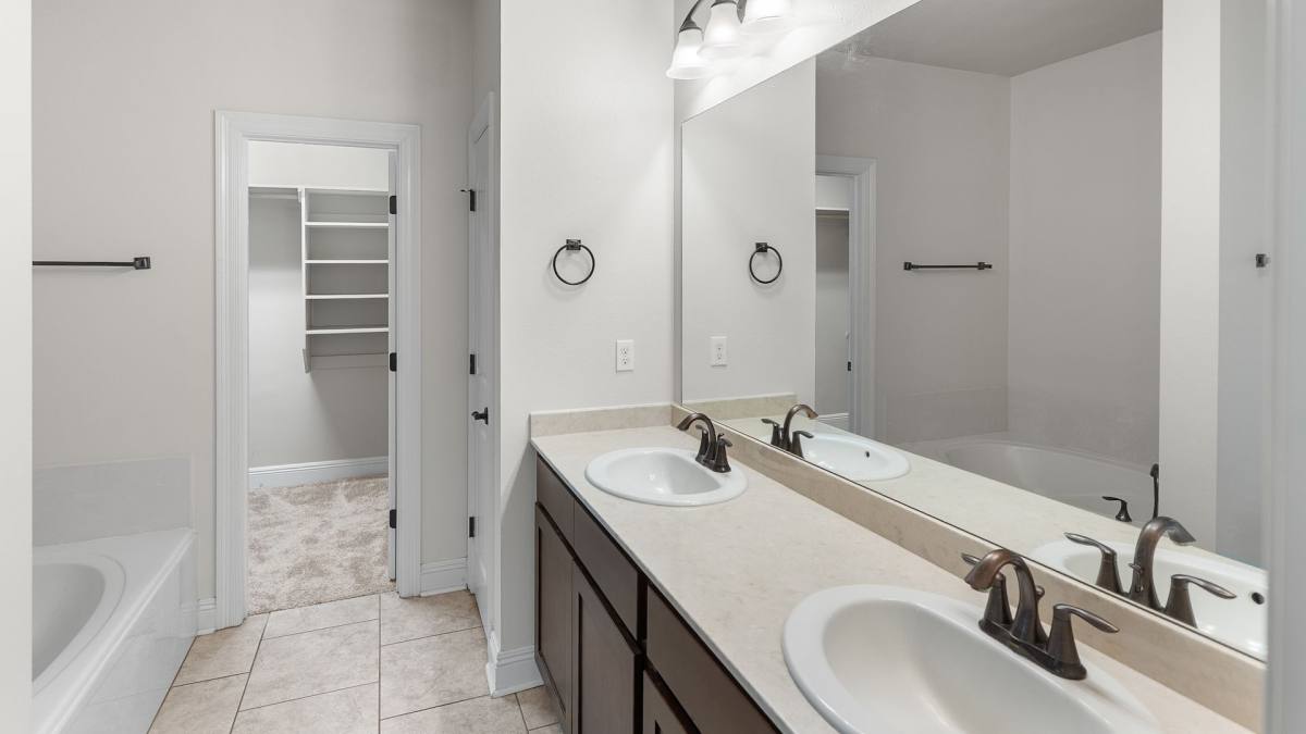 House for rent at 17634 Hoods Ridge Dr, Prairieville, LA 70769