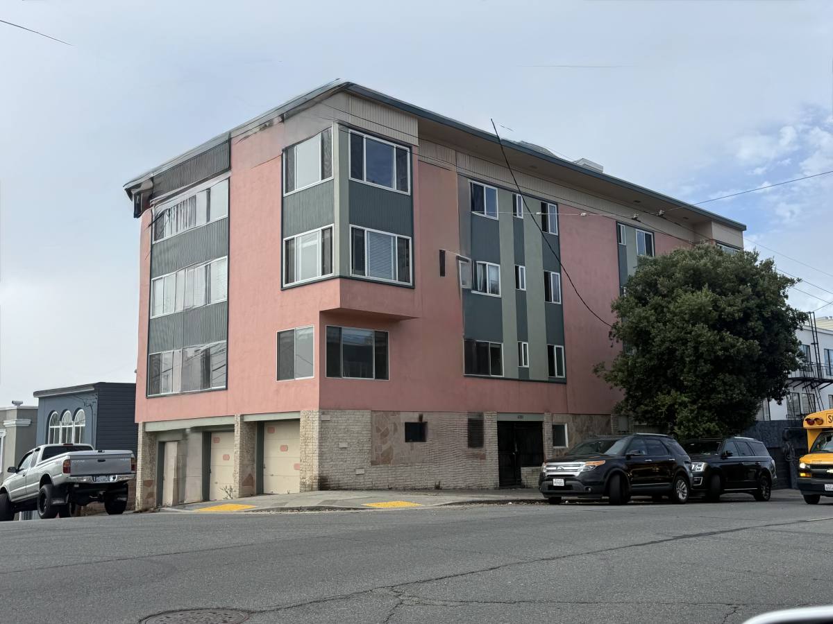 Apartment for rent at 4301 Balboa St #301, San Francisco, CA 94121