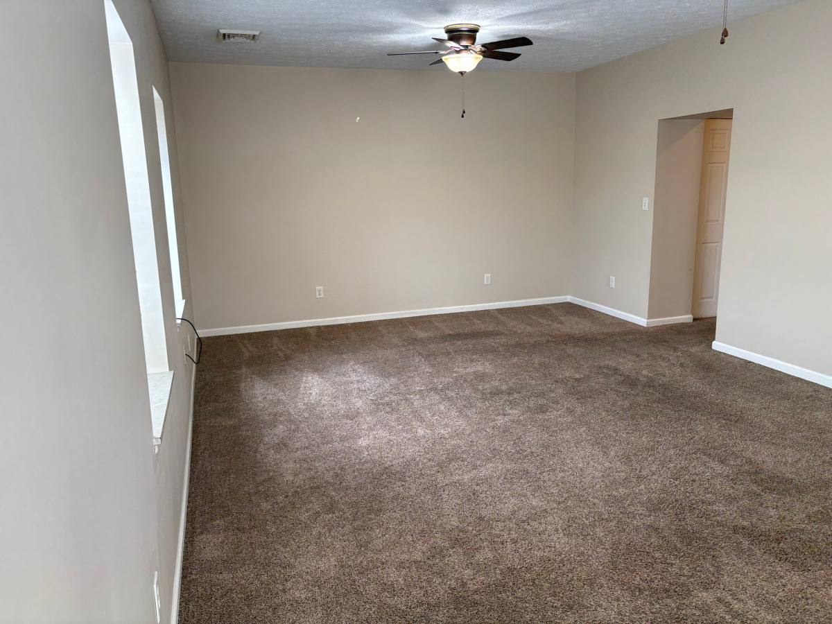 Apartment for rent at 79 S Main St 15 W Linden Ave, Miamisburg, OH 45342