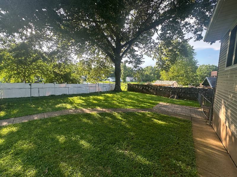 House for rent at 25 Ava Court, Farmington, MO 63640