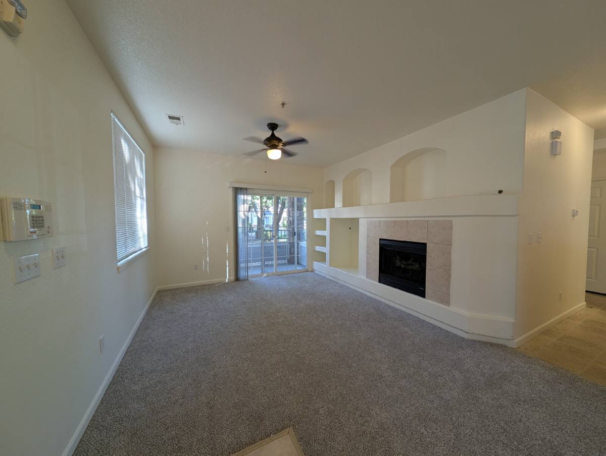 5255 Memphis St #1108, Denver, CO 80239 - Condo for Rent - Image 2