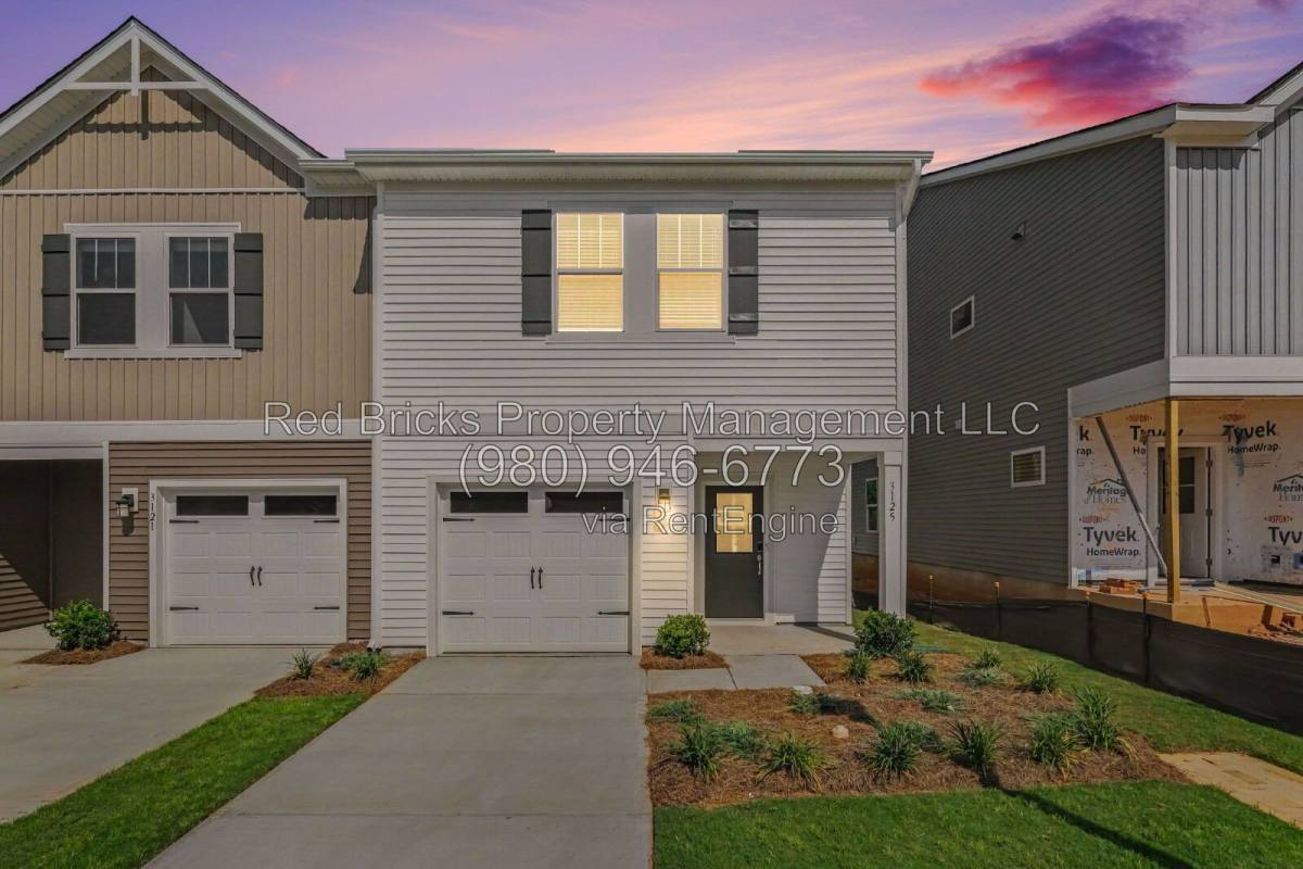 Townhouse for rent at 3125 Ophelia Alley, Charlotte, NC 28213