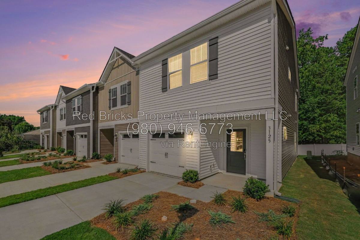 Townhouse for rent at 3125 Ophelia Alley, Charlotte, NC 28213